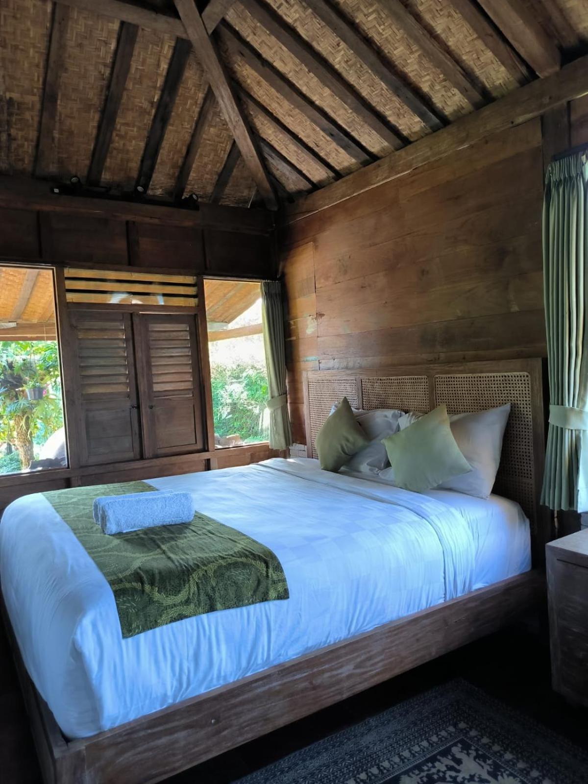 Pondok Kawinaya Singaraja エクステリア 写真